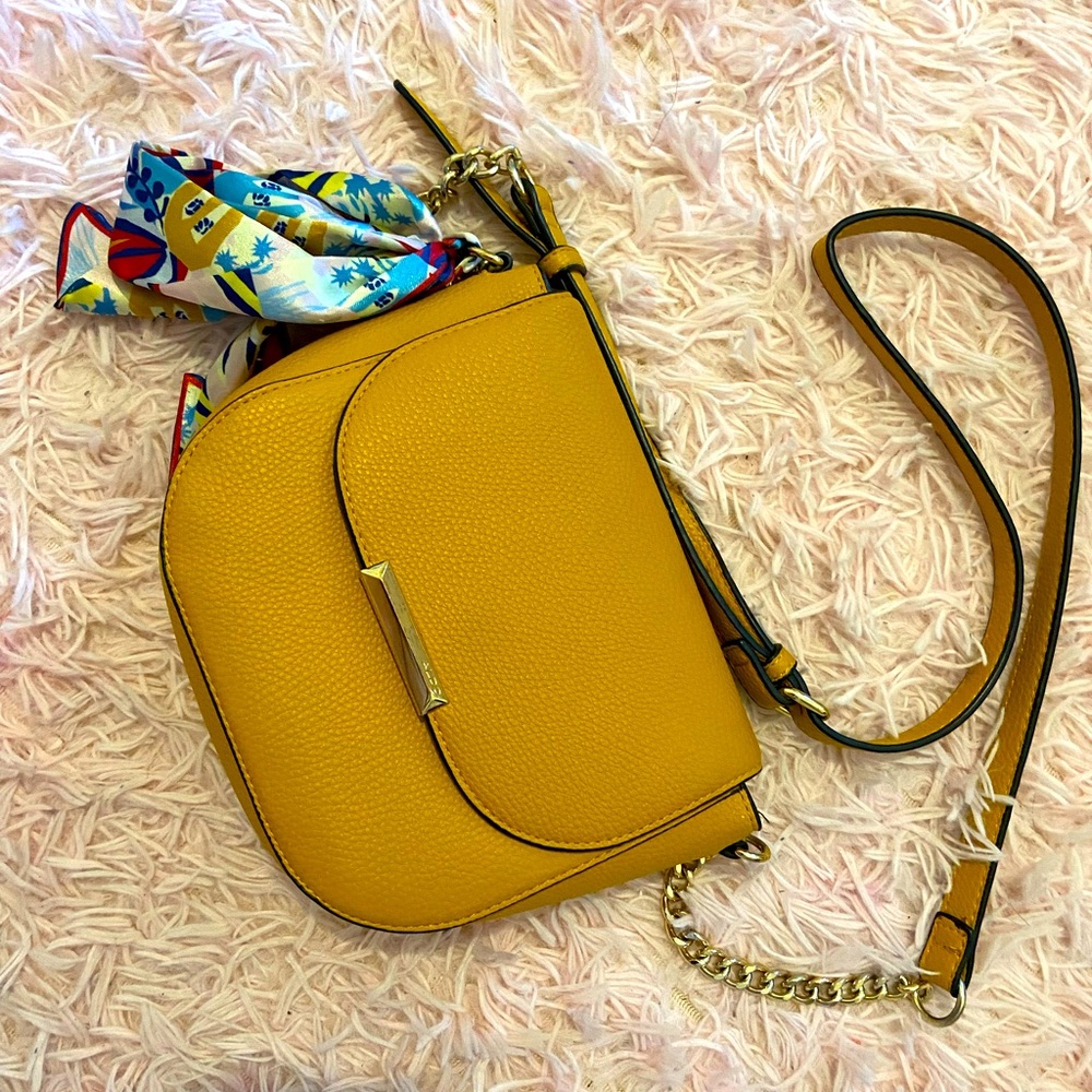 Crossbody bag